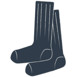 ひざ下丈の黒い靴下